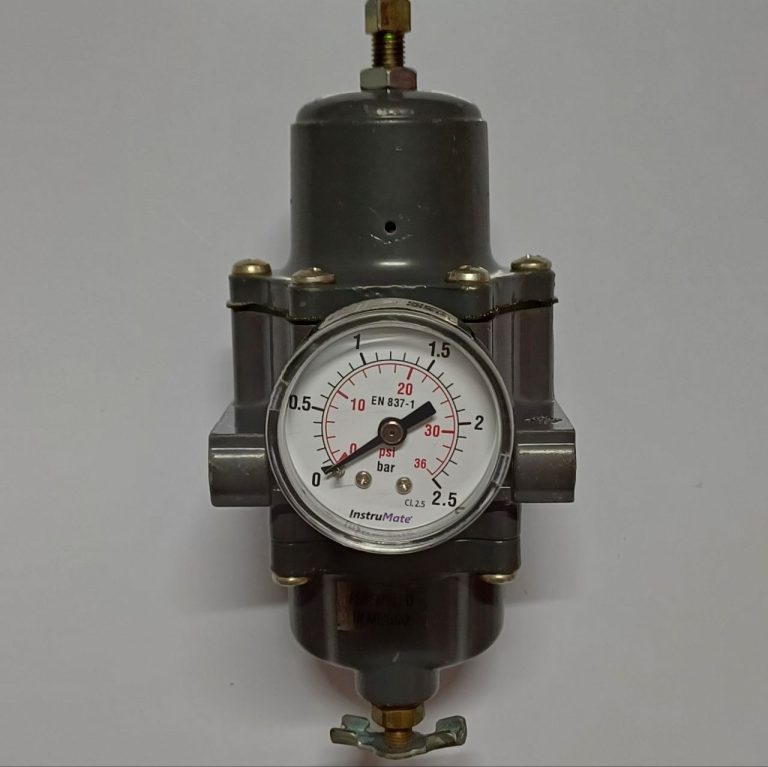 رگلاتور فشار Fisher مدل 67CFR-224 برای سیستم هوای ابزار دقیق