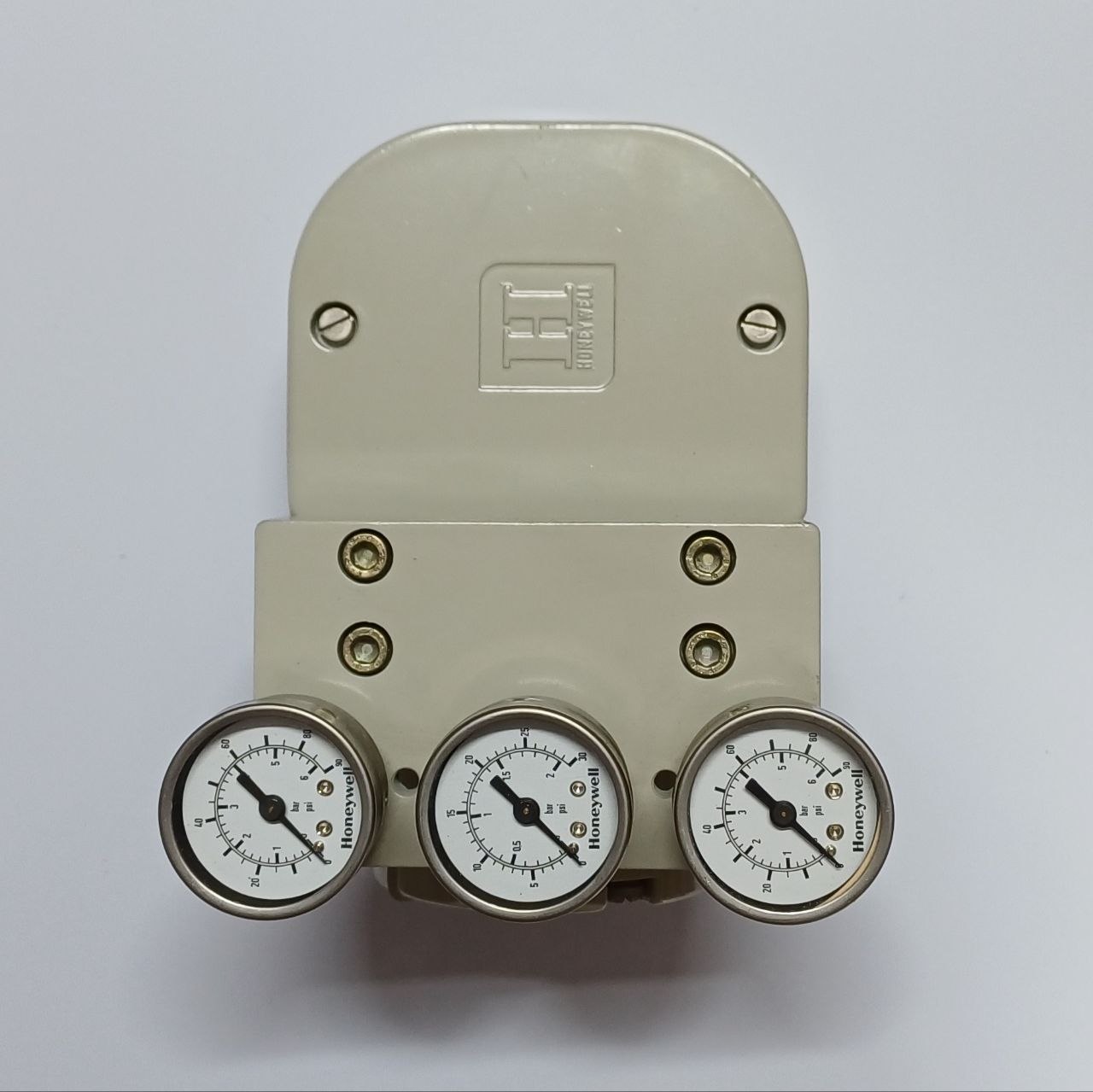 پوزیشنر Honeywell مدل HP1121 G1 پوزیشنر پنوماتیکی Honeywell مدل HP1121 G1 برای کنترل شیرهای صنعتی