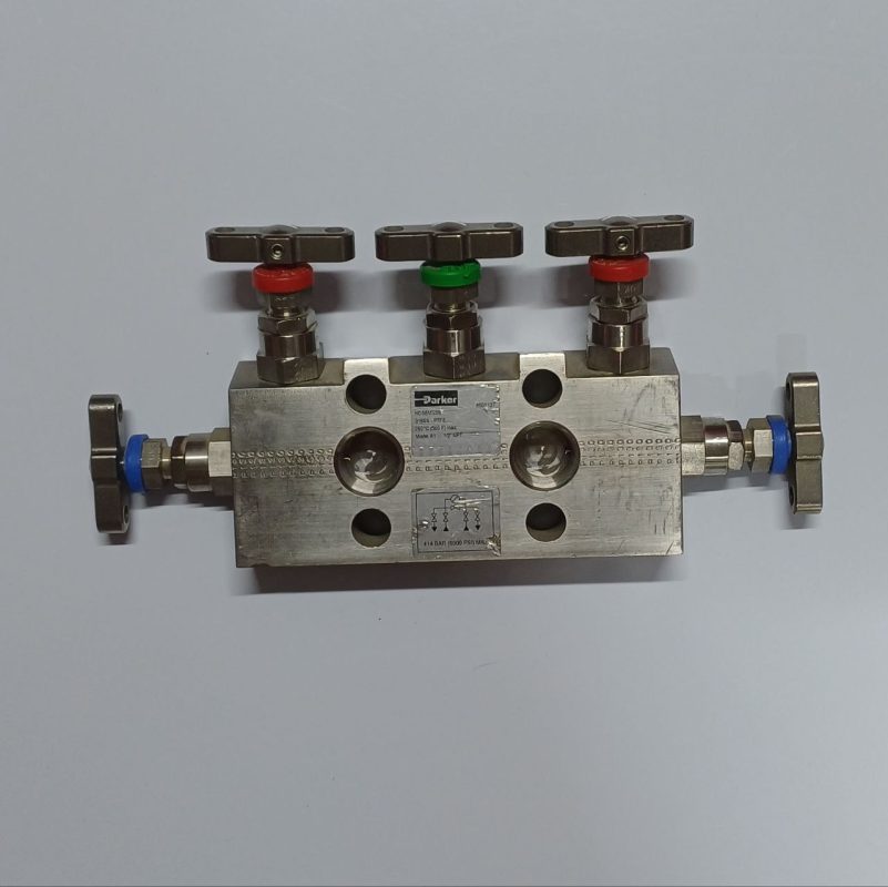 منیفولد 5 شیر پارکر مدل HDS5M5SB استنلس استیل 316 با اتصال 1/2 اینچ NPT