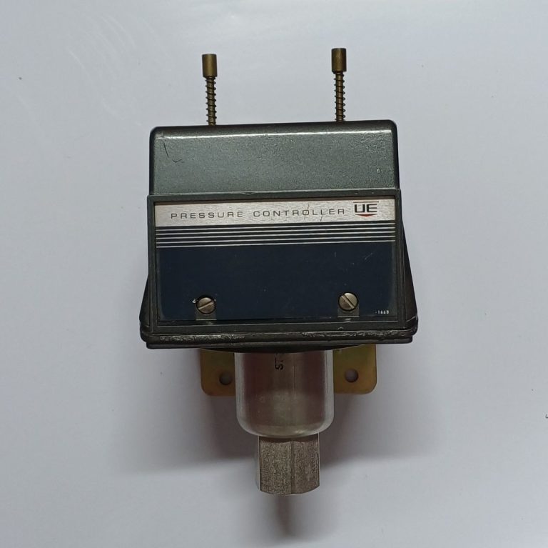 پرشر سوئیچ UE مدل J302G United Electric